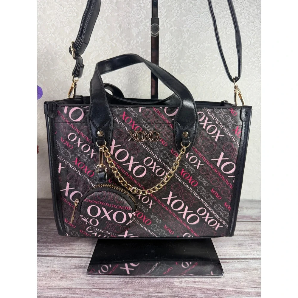 XOXO Logo Print Satchel Handbag Pink Monogram Crossbody with Coin Purse NEW‎